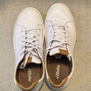 OluKai Men's White Leather Casual Sneakers
